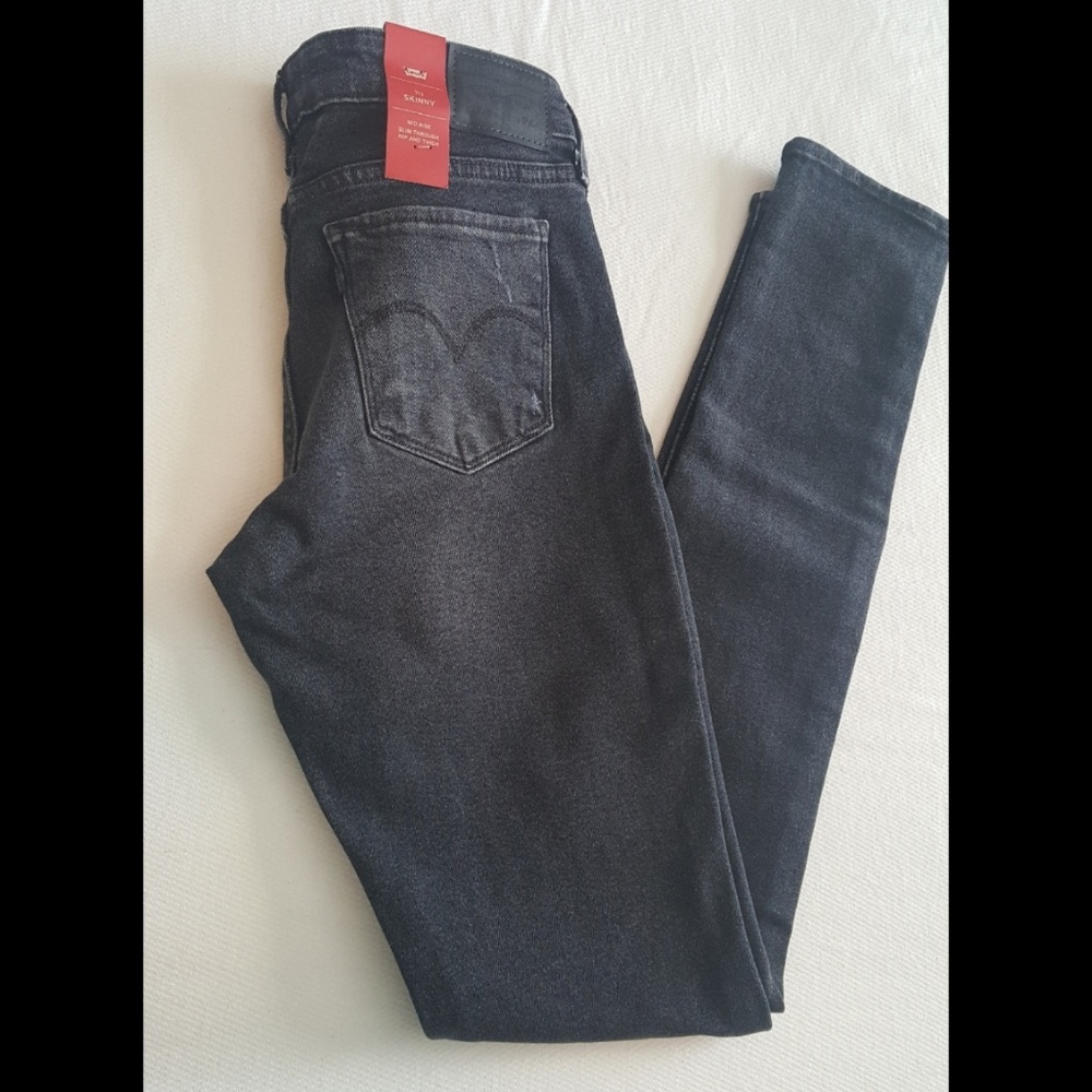 Levi's 711 skinny jeans